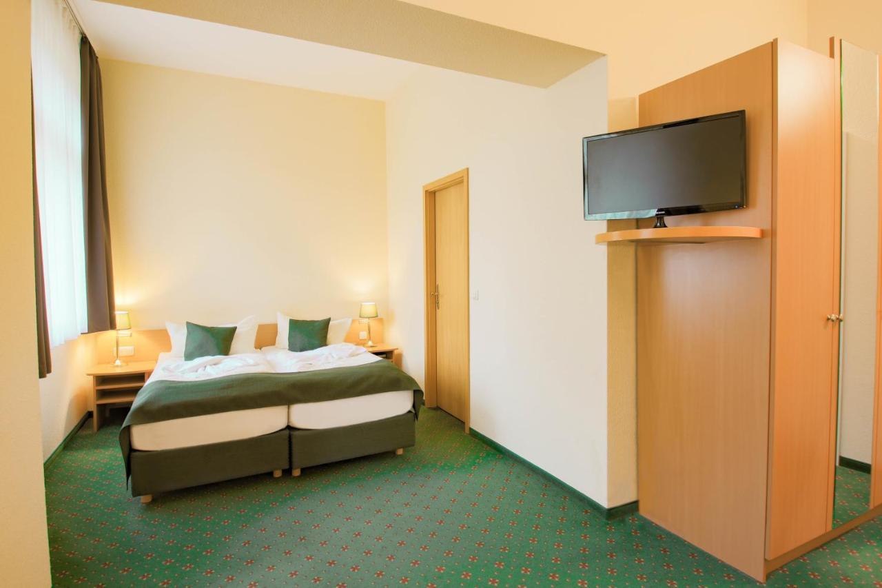 Ferien Hotel Villa Suedharz 叙尔茨哈 外观 照片